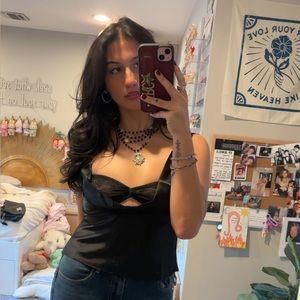 Meet your Posher, Tess